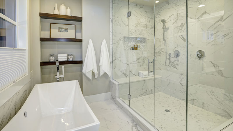 Стеклянные двери для душа